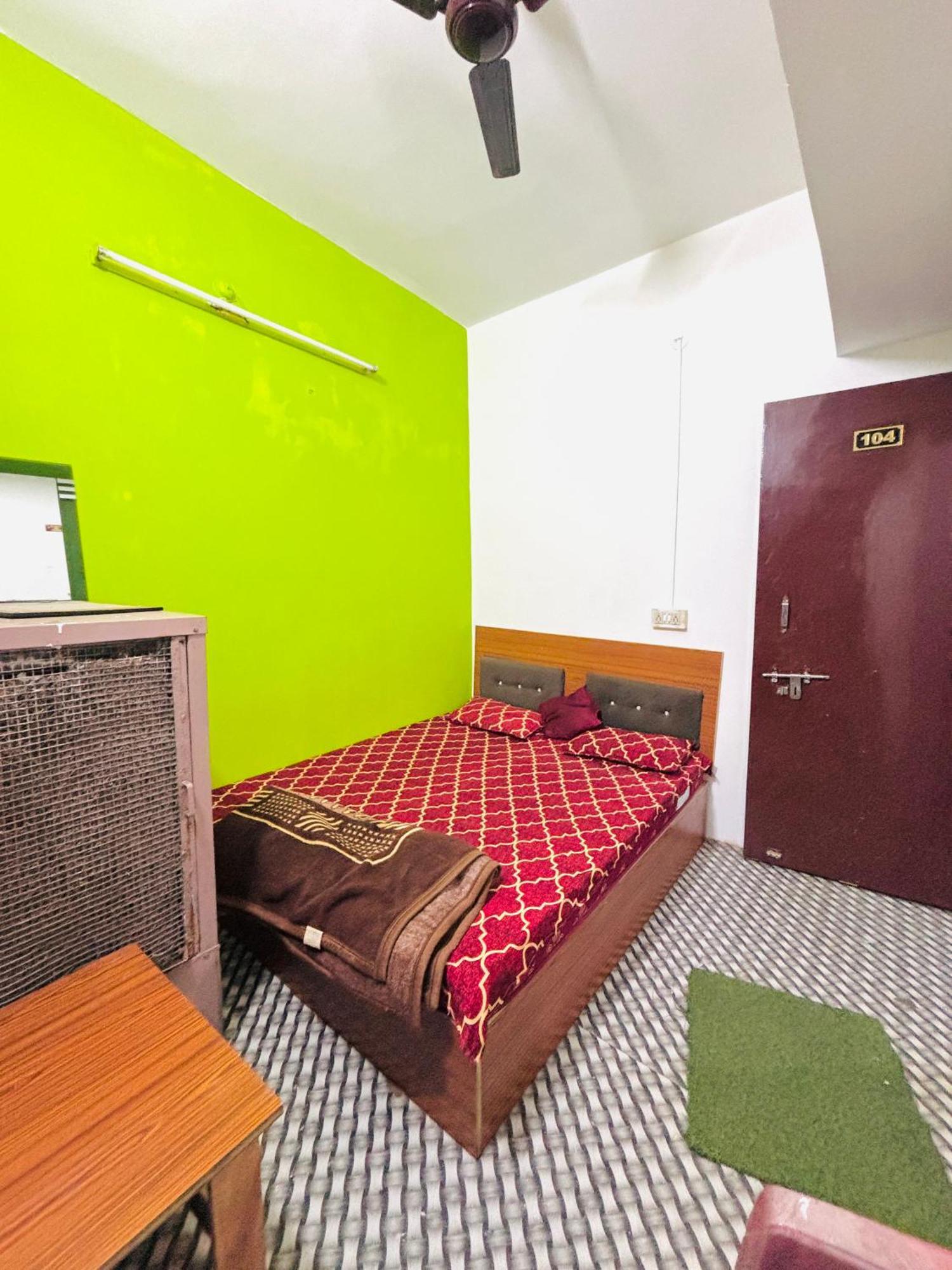 Shivalay Paying Guest House Varanasi Eksteriør billede