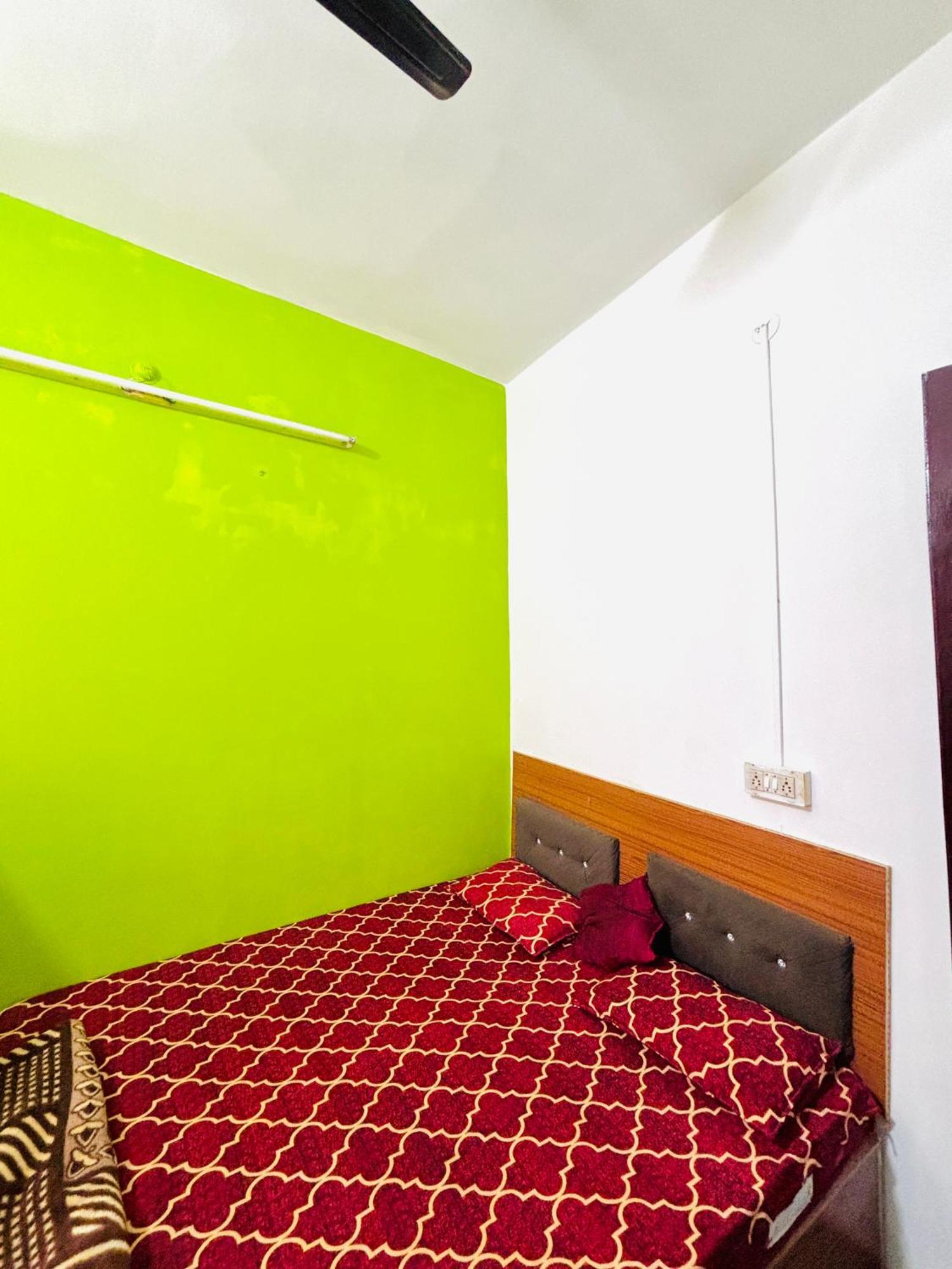 Shivalay Paying Guest House Varanasi Eksteriør billede