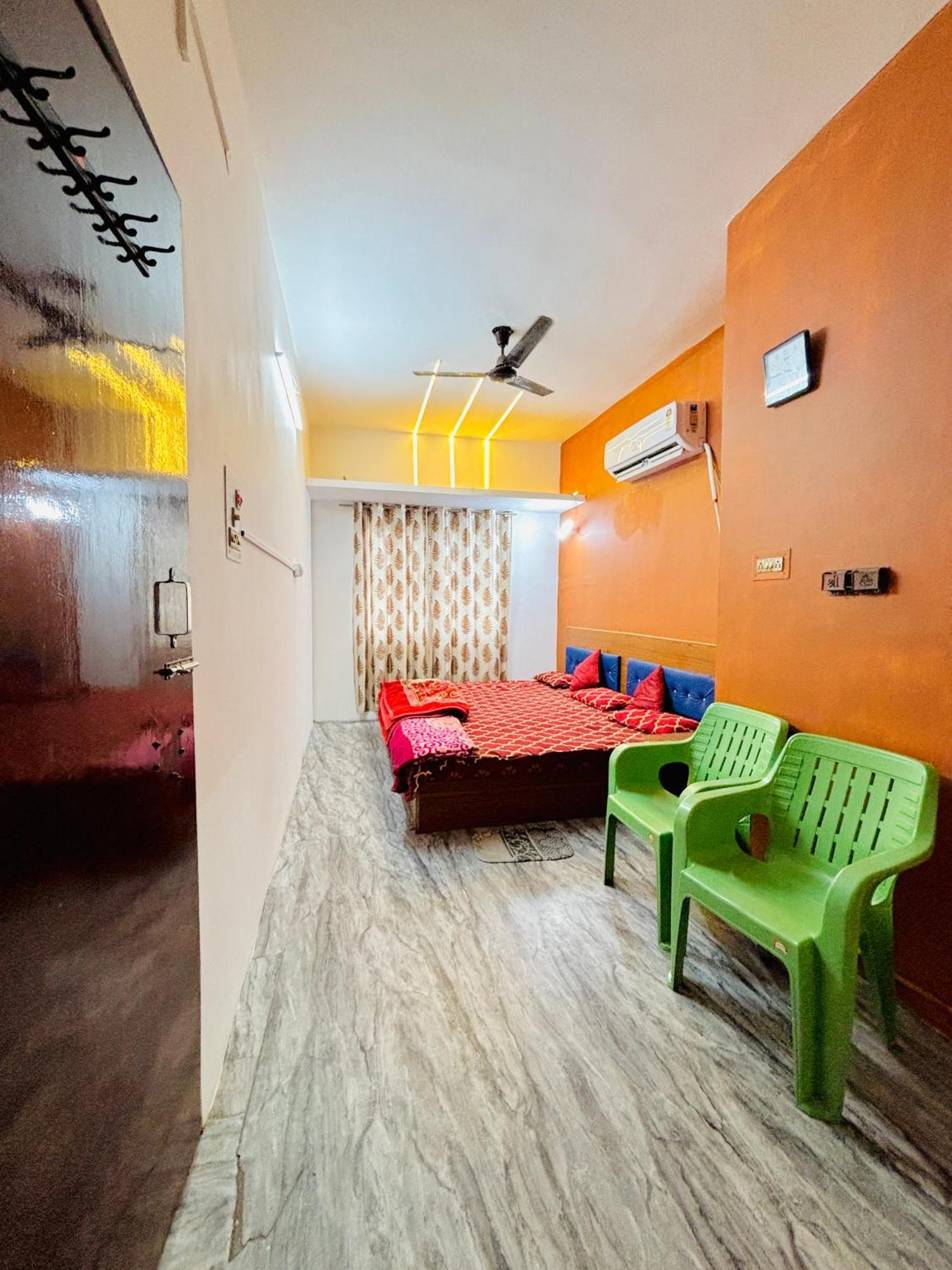 Shivalay Paying Guest House Varanasi Eksteriør billede
