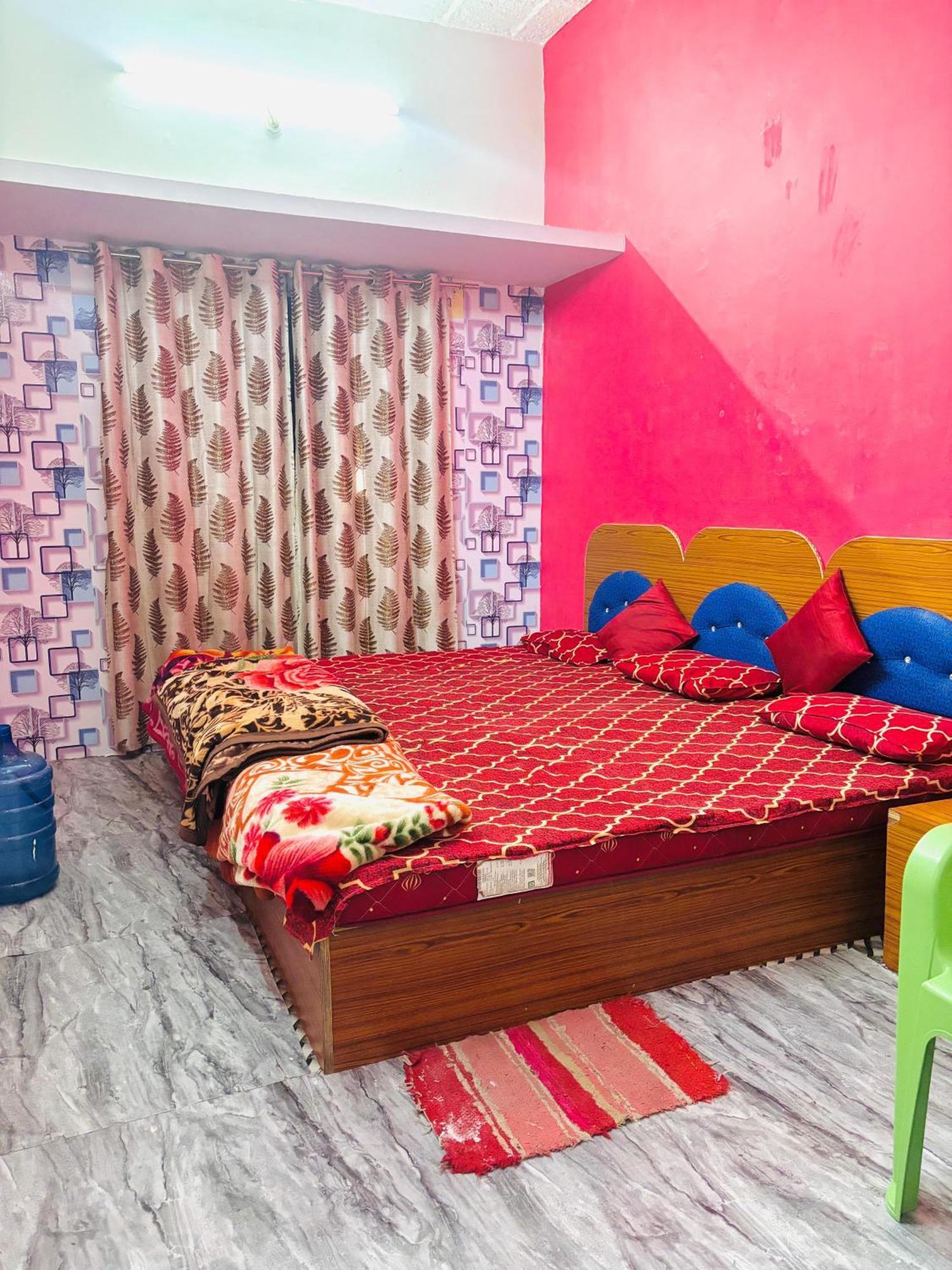 Shivalay Paying Guest House Varanasi Eksteriør billede