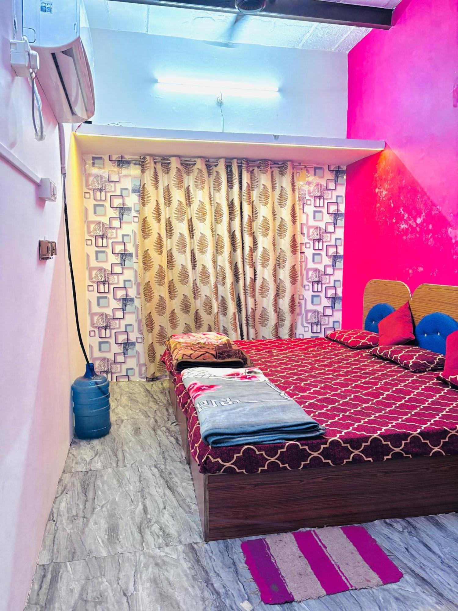 Shivalay Paying Guest House Varanasi Eksteriør billede